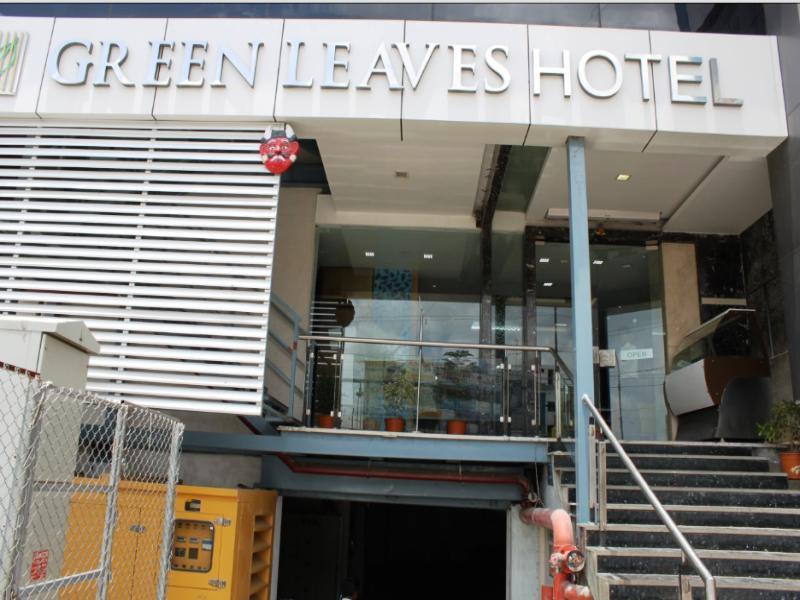 Green Leaves Hotel Haiderabad Buitenkant foto